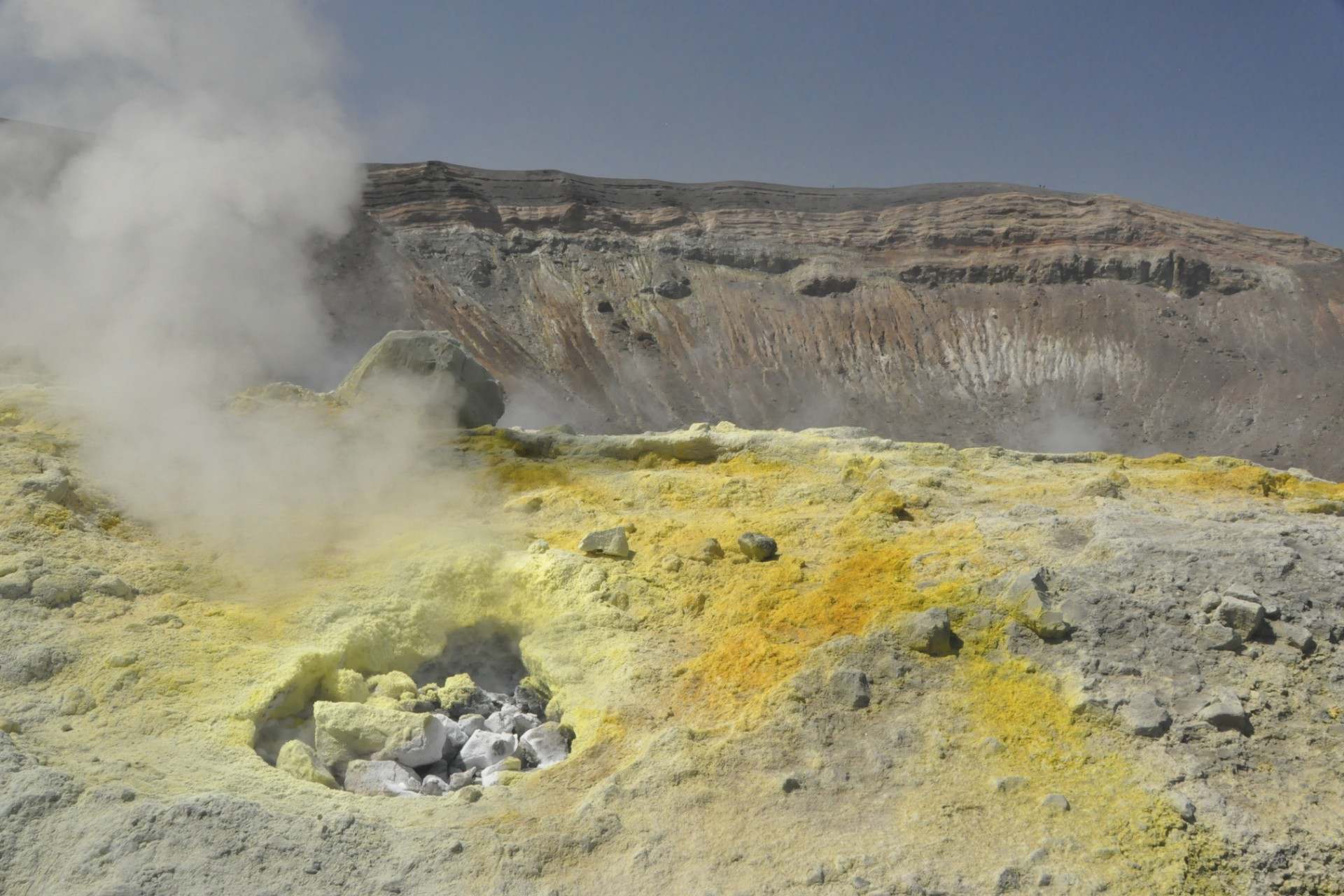 The sulfur fuming caldera of the vulcano volcano